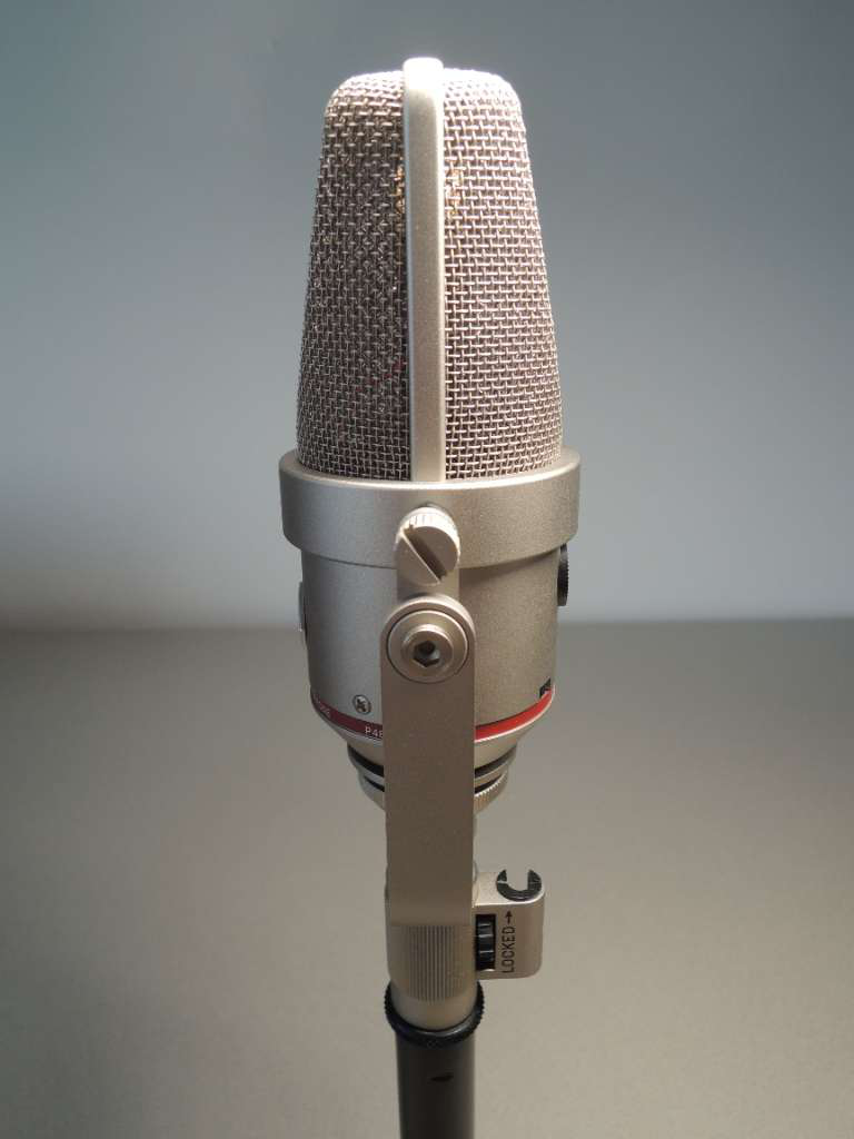Neumann TLM170r silver like new